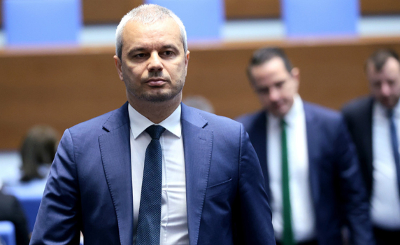 Костадинов: Борисов извършва  национално предателство и държавна измяна. Подавам сигнал в прокуратурата