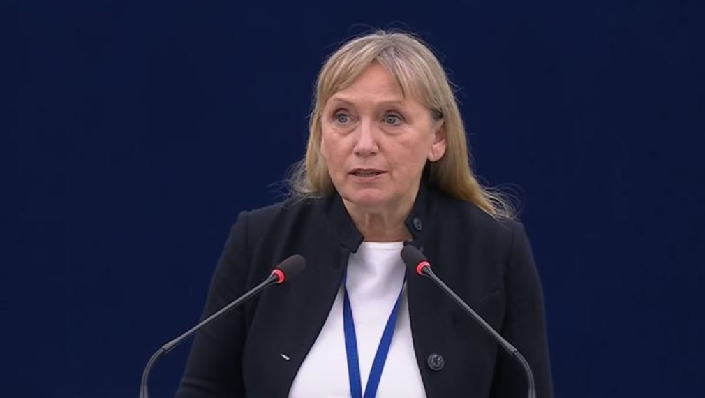 Елена Йончева пред ЕП: Приветствам плана на президента Тръмп за Газа и призовавам ЕС за по-активна позиция