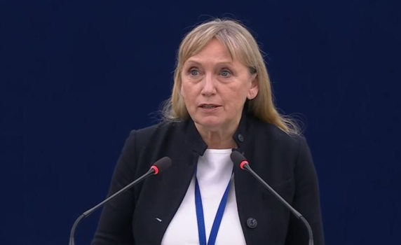 Елена Йончева пред ЕП: Приветствам плана на президента Тръмп за Газа и призовавам ЕС за по-активна позиция