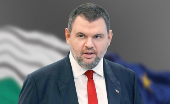 Пеевски: Твърдо съм против да се ограничава президентът да прави партия. Чакам го на терена