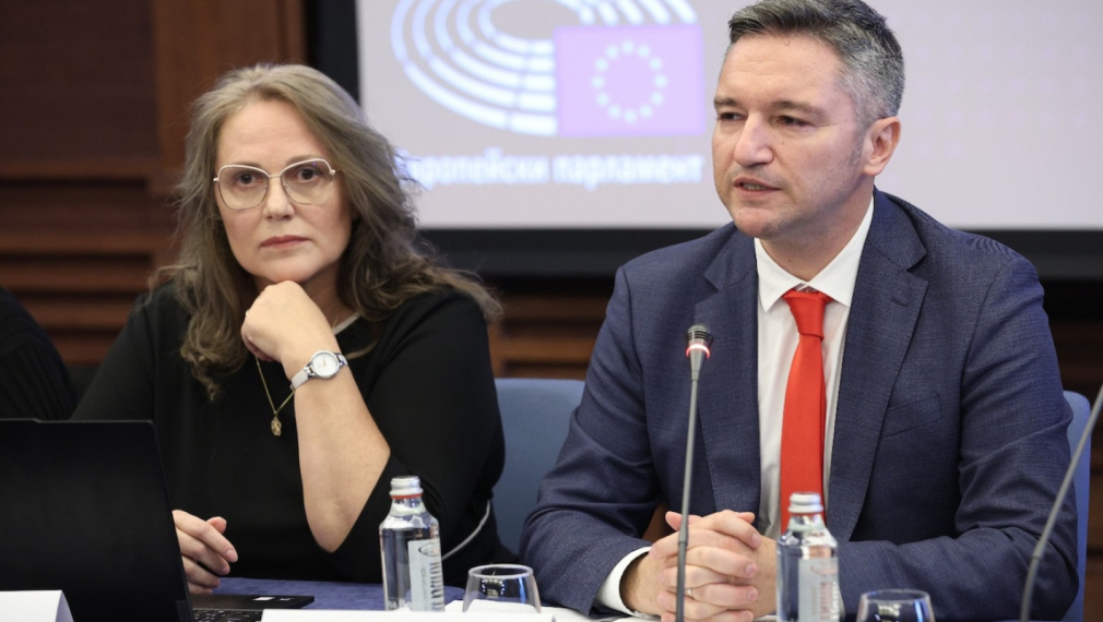 Кристиан Вигенин и Цветеслава Гълъбова с ангажимент за реформа на психично-здравната грижа