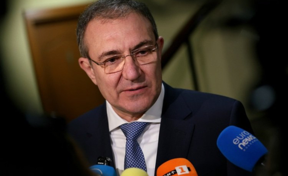 Гуцанов: Не е логично да има 800 000 с ТЕЛК. Започваме проверка