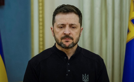 Никой не посрещна Зеленски във Вашингтон. Срещата му с Тръмп е в 20 ч.