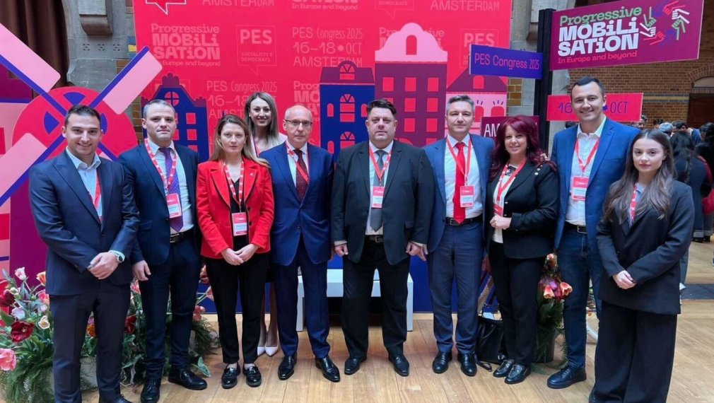 Цветелина Пенкова на конгреса на ПЕС: Мирът и трудещите се хора се връщат като основни приоритети на левите политики