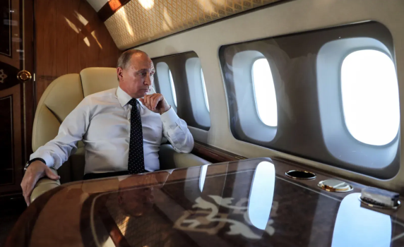 Москва: Още е рано за контакт с България за полета на Путин към Будапеща за срещата с Тръмп
