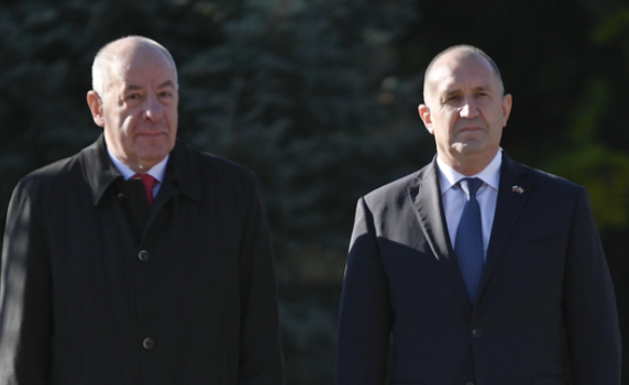 Радев: Заради рационалната си позиция Будапеща ще бъде домакин на срещата между Тръмп и Путин