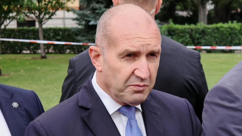 Румен Радев наложи вето на промените в Закона за Държавна агенция „Разузнаване“