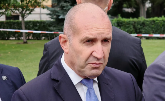 Румен Радев наложи вето на промените в Закона за Държавна агенция „Разузнаване“