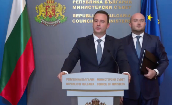 Министър Станков: Имаме ясен план за "Лукойл"