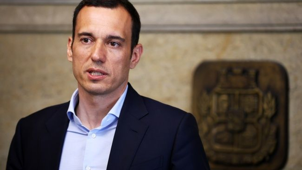 Расте недоволството от Терзиев за кризата с боклука в София