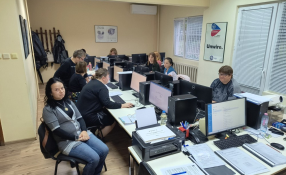 ЦРЧРРИ стартира нов курс по „Текстообработване“ в Стара Загора