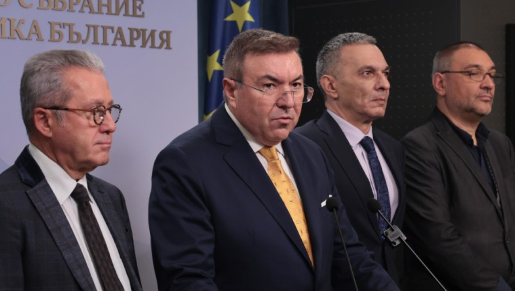 Управляващите се договориха за ротация на Киселова, но не и за прогресивен данък