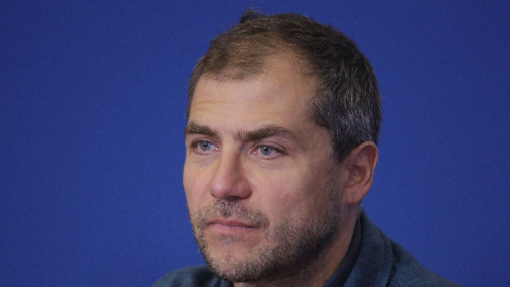 Режисьорът Камен Калев отказа наградата "Златен век" в знак на протест срещу политическото управление на държавата