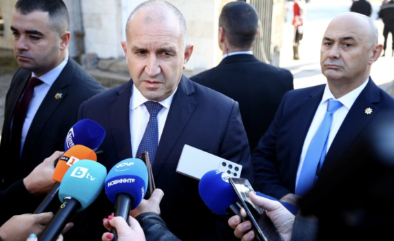 Радев: Хората настояват навсякъде да направя партия. Управляващите са манипулирали статистиката, всички ще плащаме задлъжняването