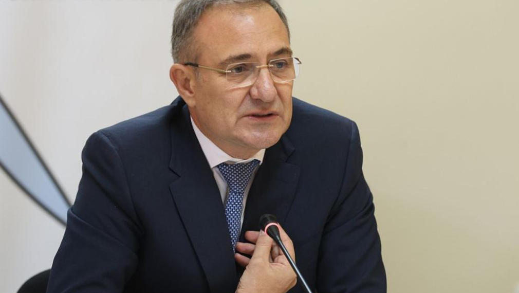 Министър Гуцанов: НОИ вероятно ще приеме вдигането с 2 % на осигурителната вноска