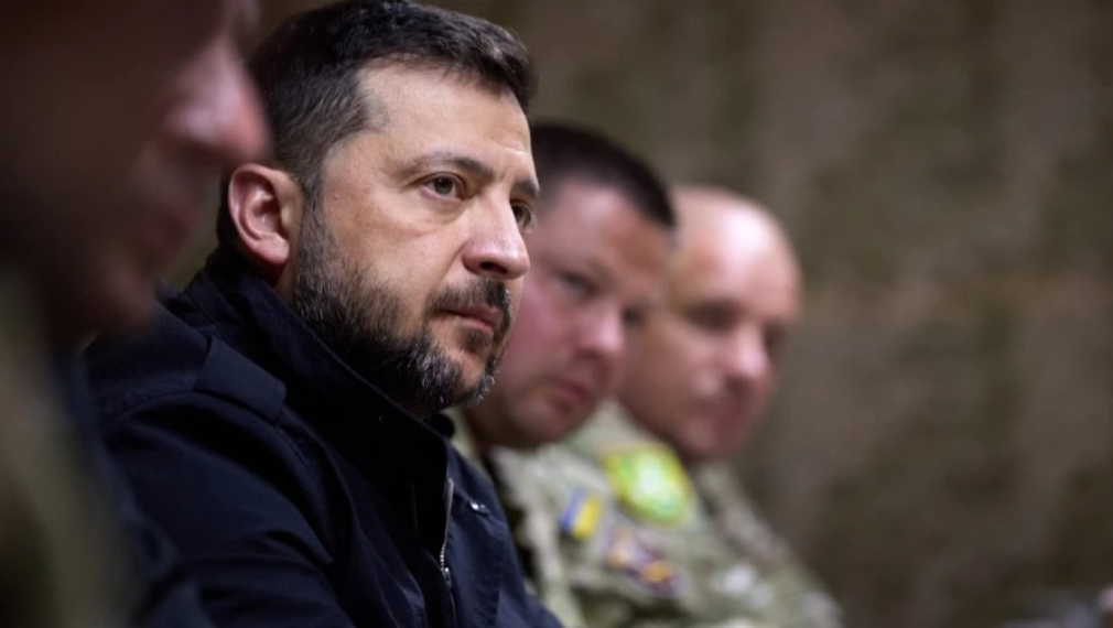 Зеленски: Продължаваме да унищожаваме окупаторите в Покровск