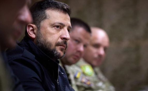 Зеленски: Продължаваме да унищожаваме окупаторите в Покровск