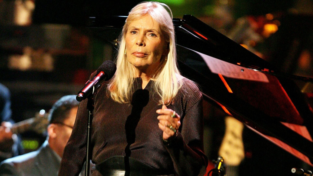 Joni Mitchell - A Chair In The Sky (Mingus)