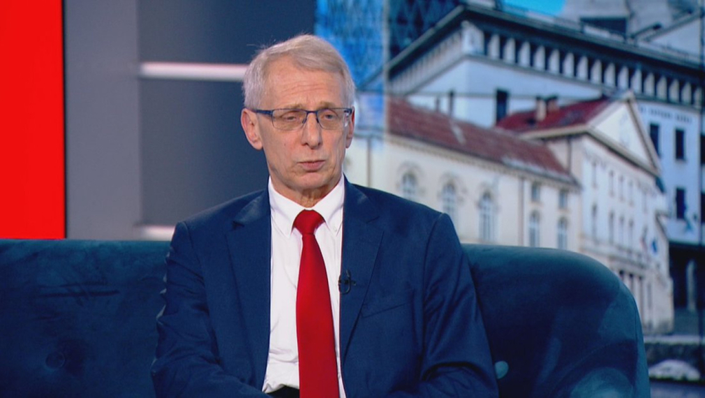 Денков: Това, което стана с "Лукойл" – 30-секундно рап изпълнение в енергийната комисия, е много нагло