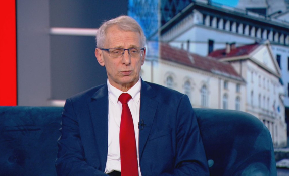 Денков: Това, което стана с "Лукойл" – 30-секундно рап изпълнение в енергийната комисия, е много нагло