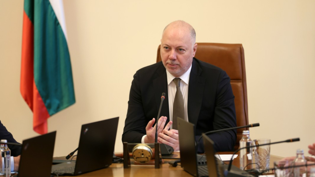 Желязков: България приветства усилията на Тръмп за мир в координация с ЕС и Украйна