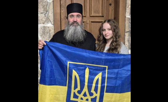 Безобиден ли е архимандрит Никанор?