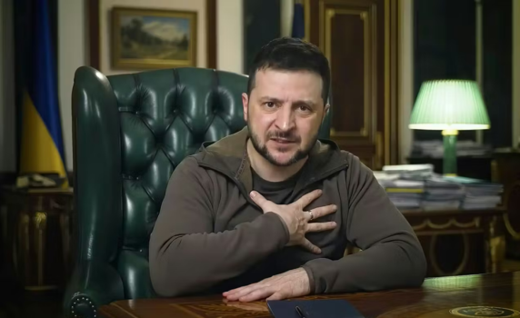 „Ню Йорк Таймс“: Правителството на Зеленски саботира западните контролни механизми. Близки на президента присвоили $100 млн.