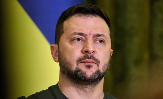 Axios: САЩ настояват Зеленски незабавно да се съгласи да предаде Донбас
