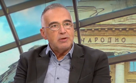 Антон Кутев: Президентът може да подаде оставка преди да назначи служебен премиер