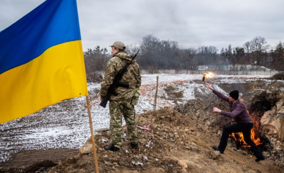 Военната помощ за Украйна рязко спадна през втората половина на 2025 г.
