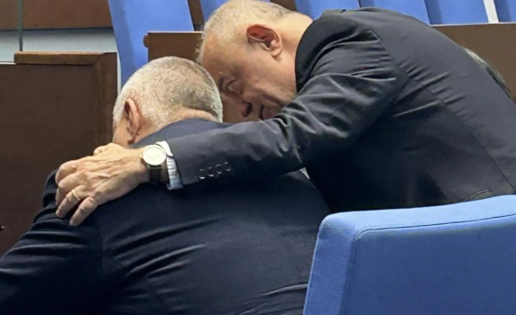 Чорбанов припомни унизителен момент: Ген. Атанасов се молеше на Борисов да не разваля сглобката