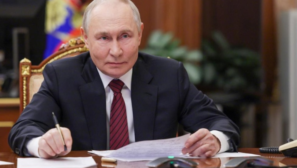 Путин: Русия стабилно върви напред, въпреки предизвикателствата