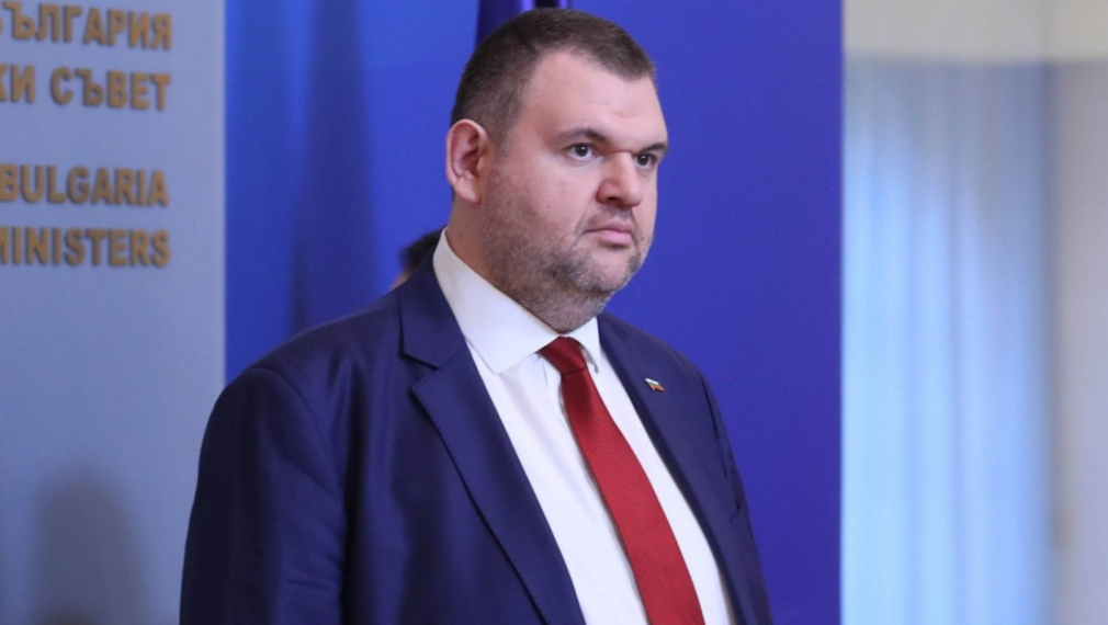 Neue Zürcher Zeitung: Кой е Делян Пеевски - олигархът, който управлява България