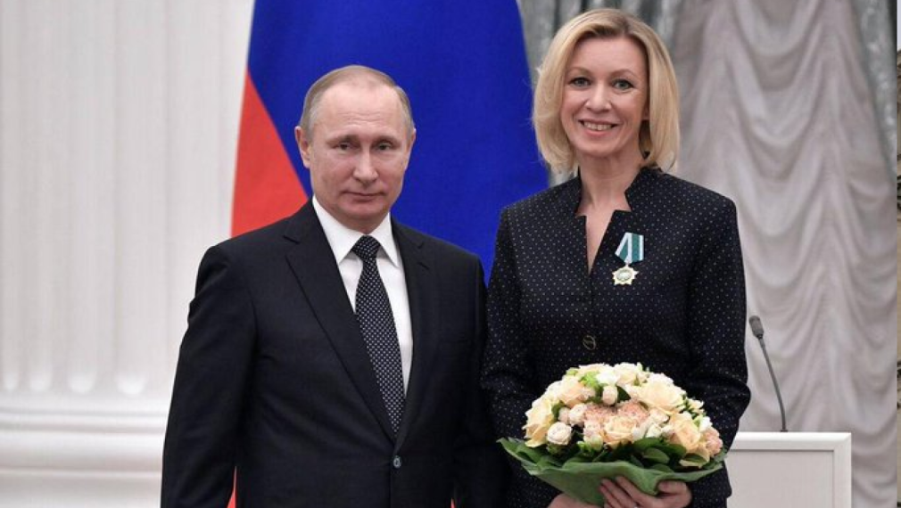 Путин връчи орден "За заслуги пред Отечеството" на Мария Захарова