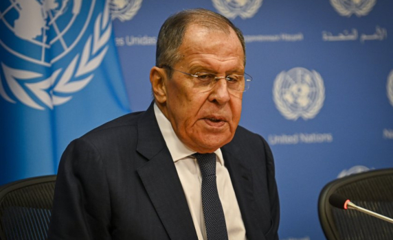 Лавров: Киев атакува с 91 дрона резиденцията на президента Путин в Новгородска област