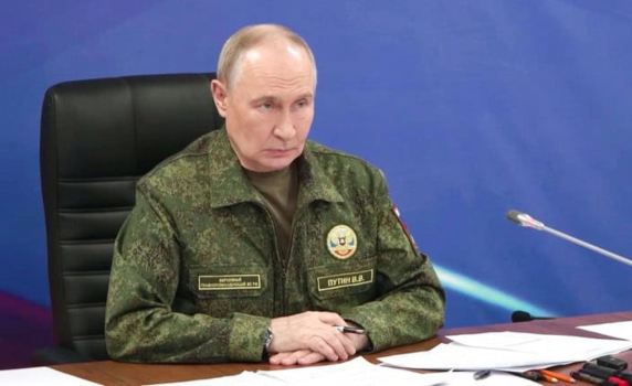 Путин нареди на руската армия да настъпи в северната част на Украйна