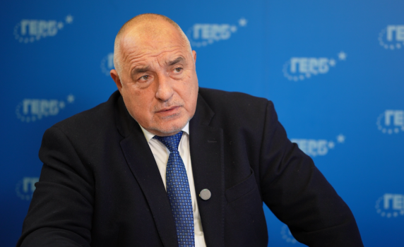 Бойко Борисов в подкаста на Явор Дачков: Всички прекалиха, включително и Пеевски - самонадеяността свали правителството, не протестите. Радев е добре дошъл - да видим хората му и да отговаря за „Боташ“