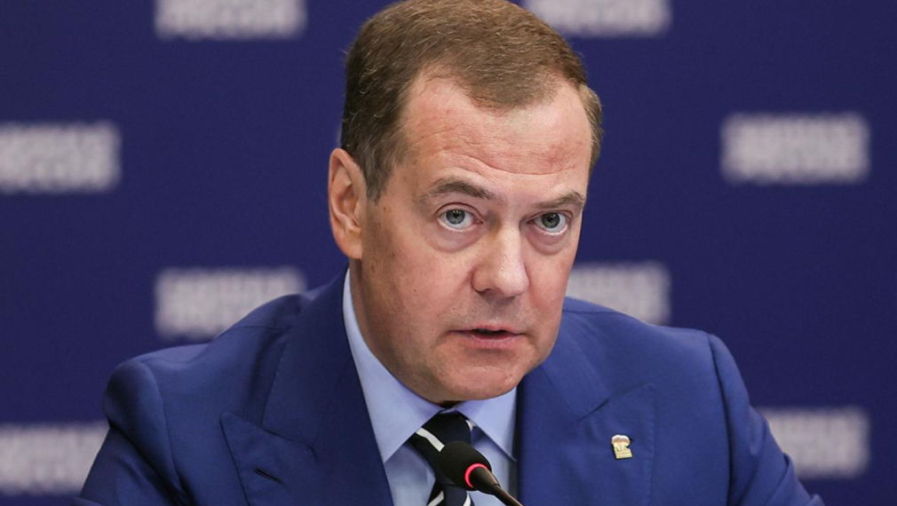 Медведев: Действията на Тръмп във Венецуела са противоправни, но последователни