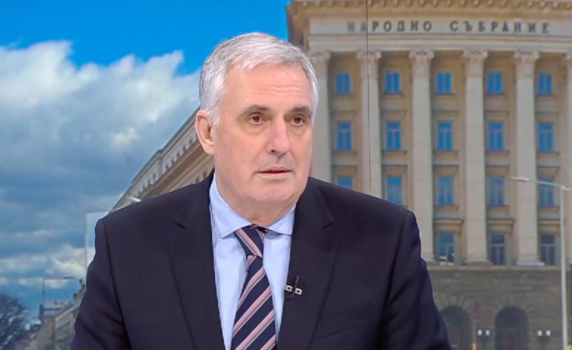 Ивайло Калфин: Тръмп легитимира руската агресия в Украйна и отвори вратата за редица регионални конфликти