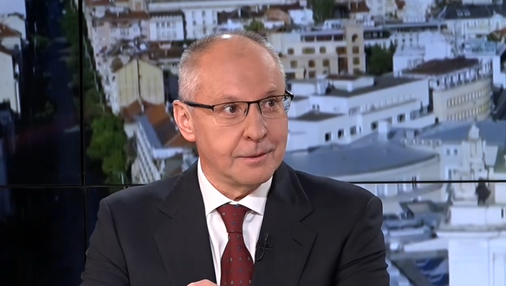 Станишев преди Пленума: Няма смисъл от маневри на четвъртия етаж. Става дума за оцеляването на БСП и на лявото изобщо
