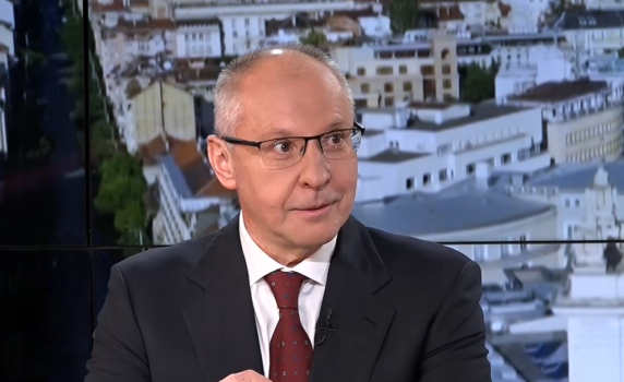 Станишев преди Пленума: Няма смисъл от маневри на четвъртия етаж. Става дума за оцеляването на БСП и на лявото изобщо