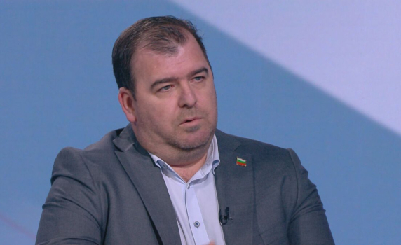 Явор Гечев: Радев ще помете статуквото с появата си на терена