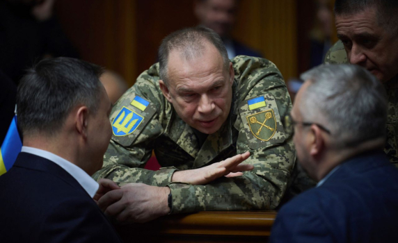 Сирски: Украйна ще премине към настъпателни операции - с отбрана победа не се печели