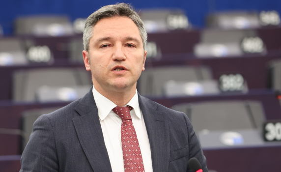 Индустриалната политика не трябва да бъде за сметка на националните бюджети за здравеопазване