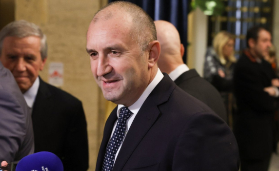 Екипът на Румен Радев не е подал заявката за запазване на име на партия "Нашата България"