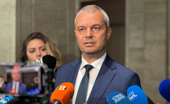 Костадинов обвини ПП–ДБ в институционален чадър върху потресаващи престъпления