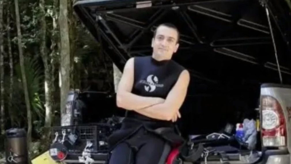 Иво Калушев пътувал с яхта към Нова Зеландия с момче и двама сподвижници. Родители му дарили 1 млн. лева