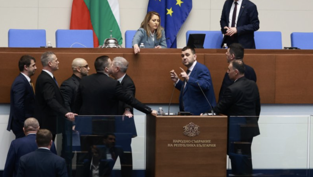 Скандали в парламента заради случая "Петрохан"