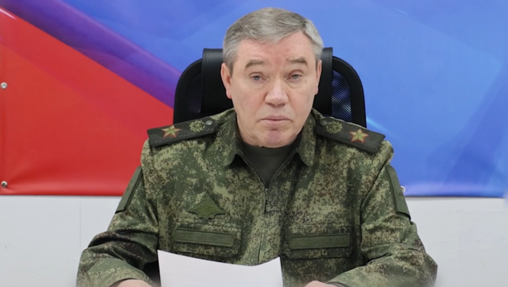 Руснаците са превзели над 200 кв. км през февруари. ВСУ наблягат на използването на дронове