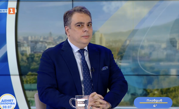 Асен Василев за случая "Петрохан": Ако е имало чадър, той е от ДАНС, прокуратурата и МВР. Радев блокира смяната на този шеф на ДАНС